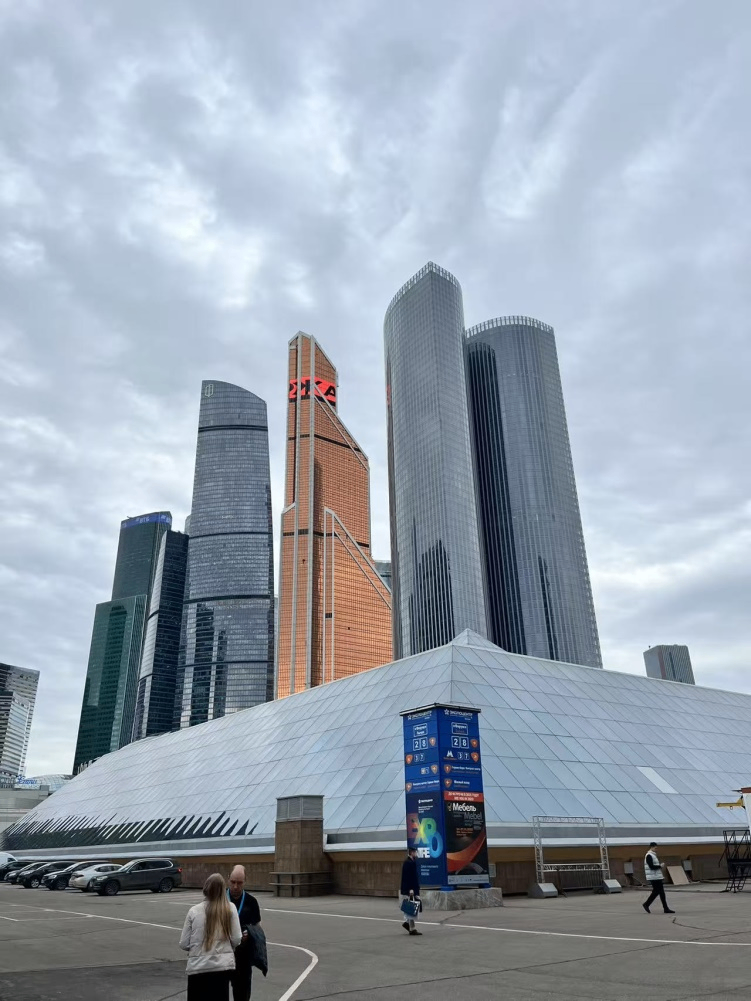 现场直击：坤隆股份闪耀俄罗斯国际石油天然气展