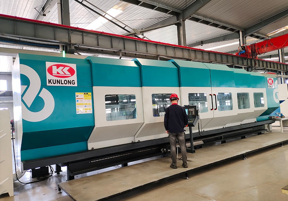 螺杆泵转子—进口数控螺杆抛光机